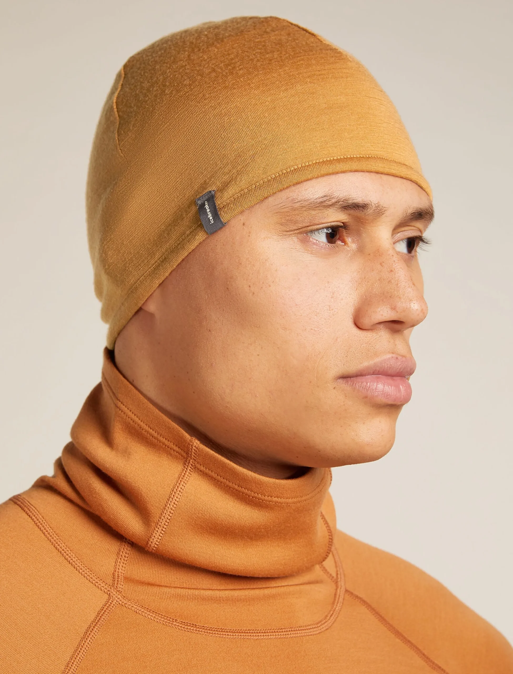 200 Oasis Wendbare Beanie