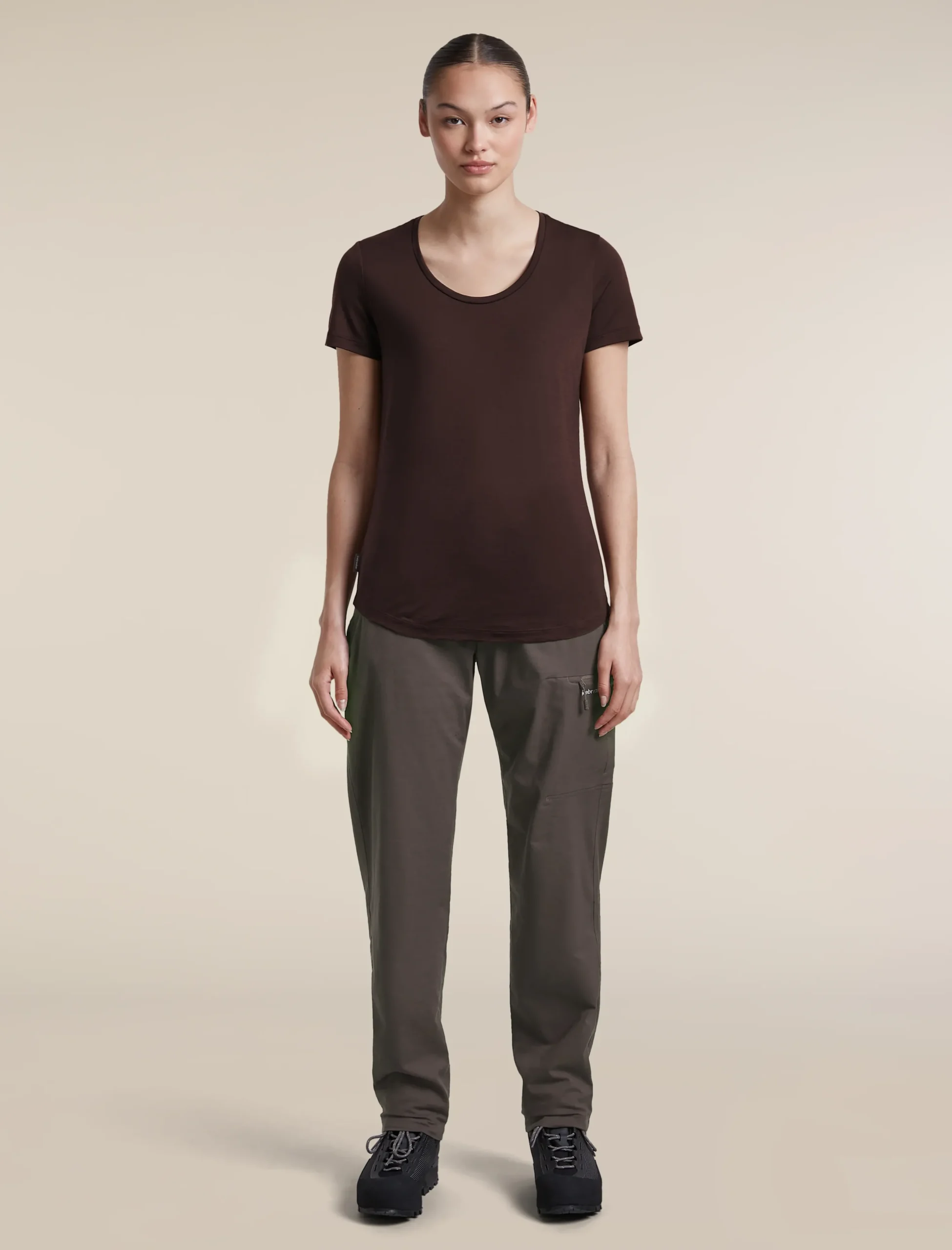 125 Sphere T-Shirt mit U-Ausschnitt